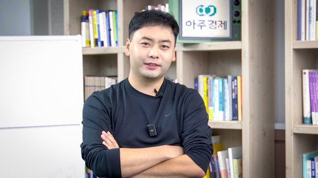 Sign CEO闫欣在接受亚洲日报采访