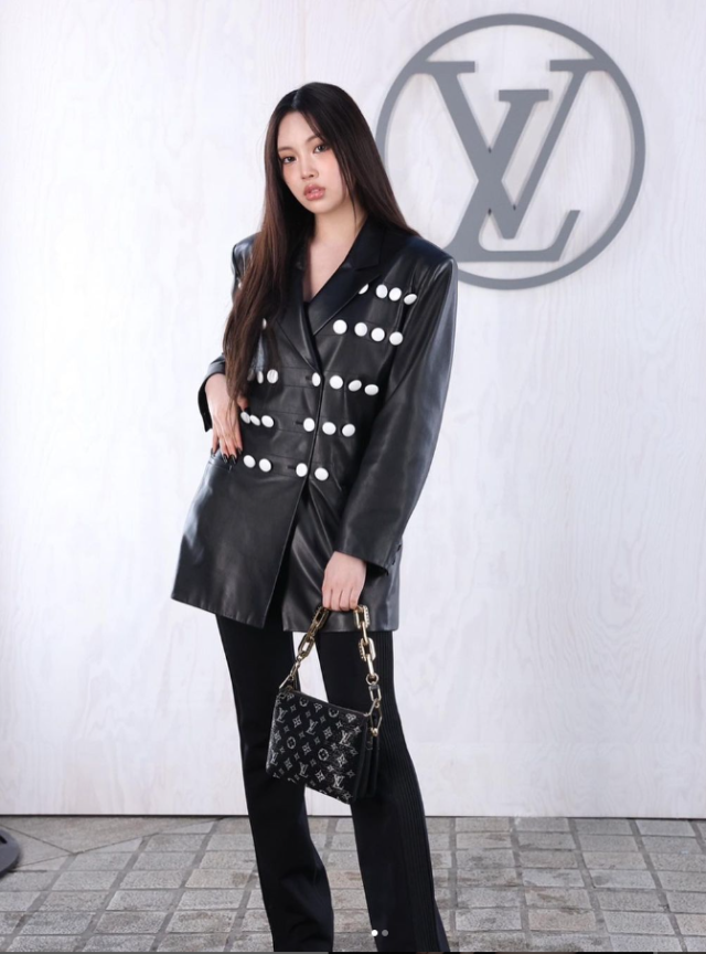 NewJeans Hyein NewJeans official Instagram account