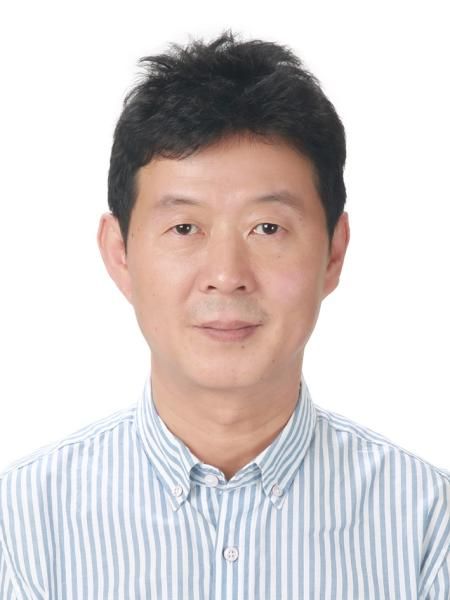 Professor Park Jung-eun of Ewha Womans University