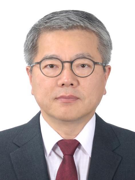 Kim Yong-ha, Professor at Soonchunhyang University