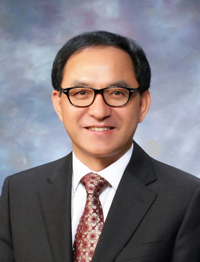 Lee Jae-hee, President of the Graduate School of International Language