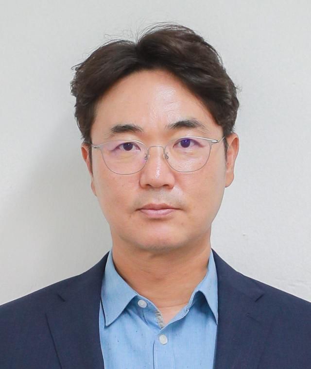 Jeon Un, Deputy Director of Economic Affairs