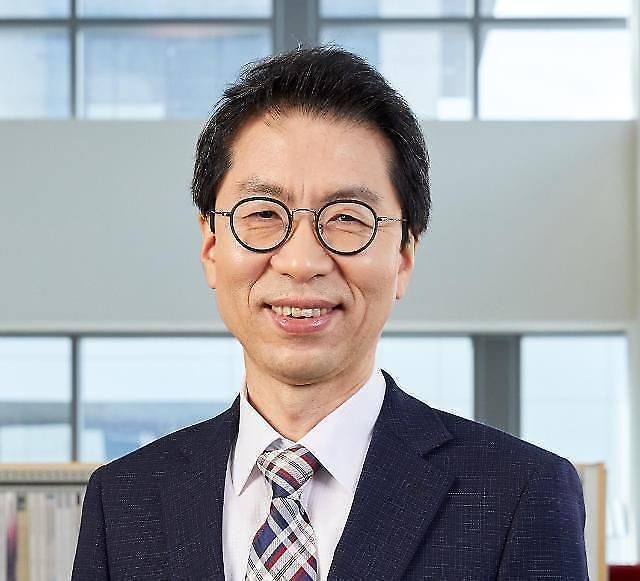 Senior Research Fellow Jeong Seong-chun