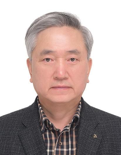 Park Sun Tae, former Peruvian diplomat, now honorary professor at Trujillo National University