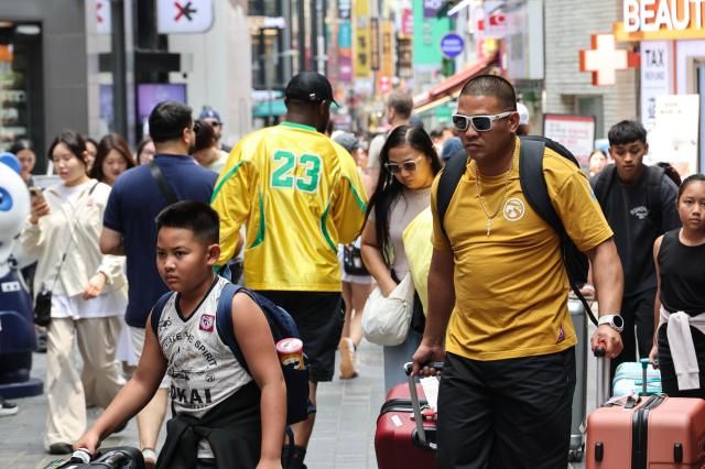Foreign tourists in family group increase as Korea poses as popular vacation destination AJP Yoo Na-hyun July 2026