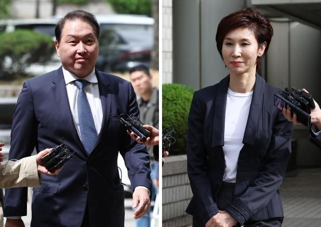 SKのチェ・テウォン会長とアートセンターナビのノ・ソヨン館長が4月16日午後、ソウル瑞草区のソウル高裁で開かれた離婚訴訟の控訴審公判に出席した姿の写真連合ニュース