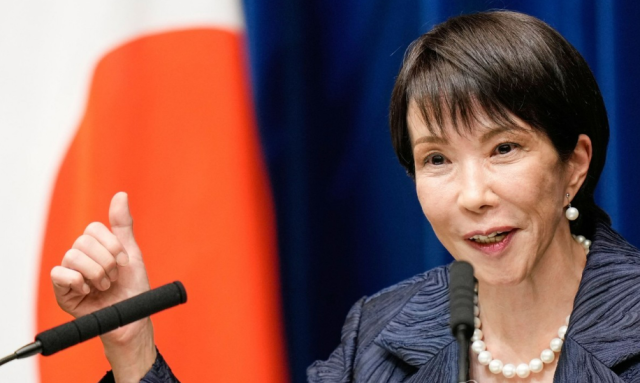 就任記者会見する高市首相写真東京AFP連合ニュース.