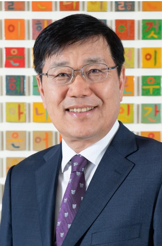 第48回ユネスコ世界遺産委員会のイ・ビョンヒョン議長、写真国家遺産庁 