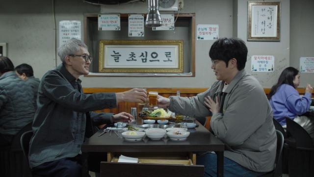 Netflixクレイジーレストランのスチールカット韓国観光公社