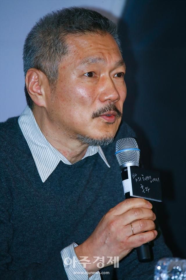 ホン・サンス監督、今年のカンヌ国際映画祭の審査委員に選定写真ユ・デギル記者dbeorlf123ajunewscom