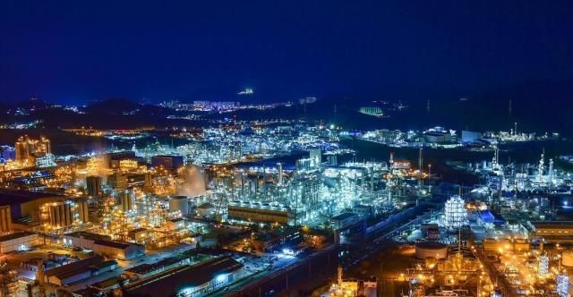 Khu phức hợp công nghiệp Yeosu ẢnhThành phố Yeosu