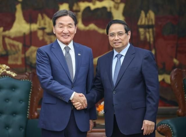 Thủ tướng Phạm Minh Chính tiếp ông Park Chang-dal Đặc phái viên của Tổng thống Hàn Quốc ẢnhVGP