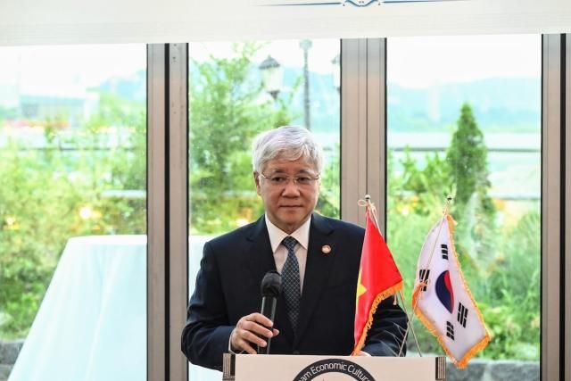 Chủ tịch Ủy ban Trung ương Mặt trận Tổ quốc Việt Nam Đỗ Văn Chiến phát biểu tại sự kiện ẢnhKOVECA