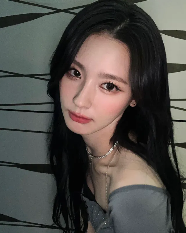 셀카각이 좋은 아이들 미연 은근한 혀낼름 | mbong.kr 엠봉