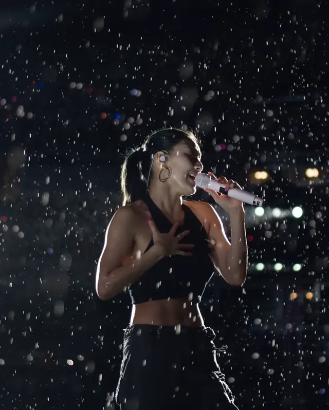 [트와이스] 비오는 날의 지효.jpg | mbong.kr 엠봉