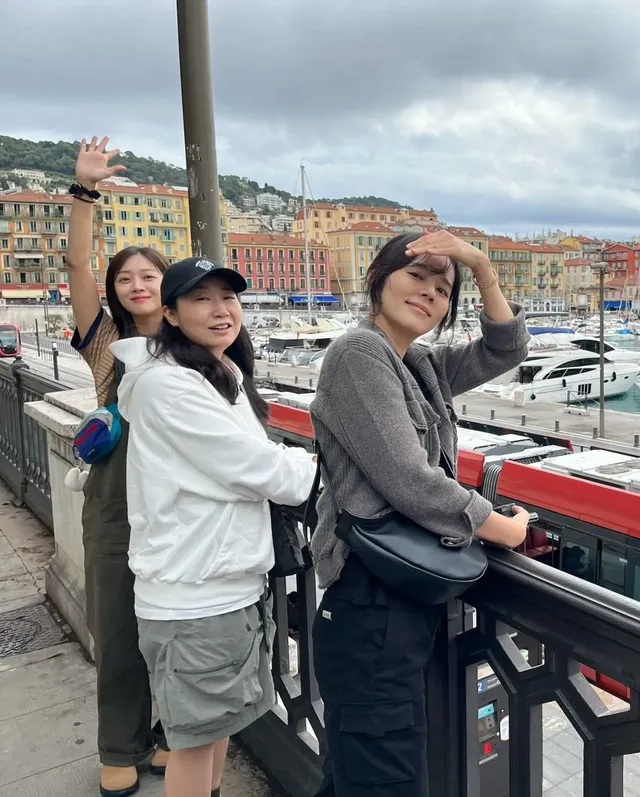 류혜영 한가인 조보아 라미란 *텐트밖은유럽남프랑스 | mbong.kr 엠봉