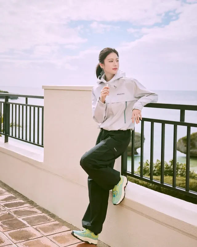 고윤정 디스커버리익스페디션/ goodal구달 | mbong.kr 엠봉