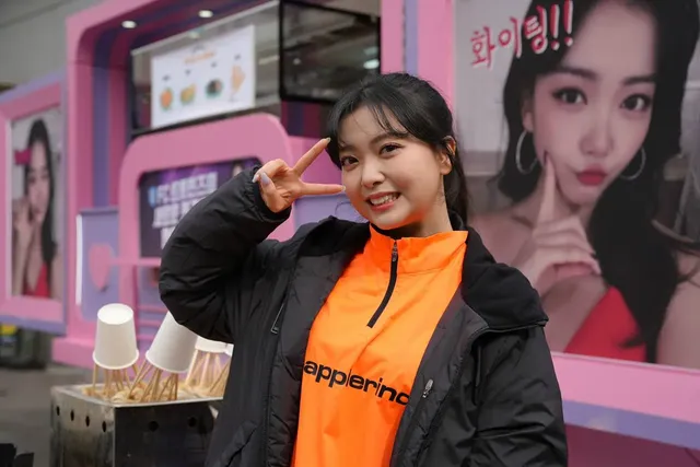 요요미님 만큼이나 핑크핑크한 푸드트럭 | mbong.kr 엠봉