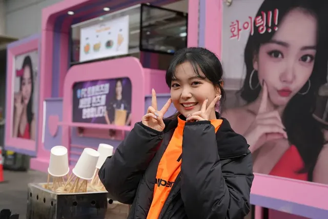 요요미님 만큼이나 핑크핑크한 푸드트럭 | mbong.kr 엠봉