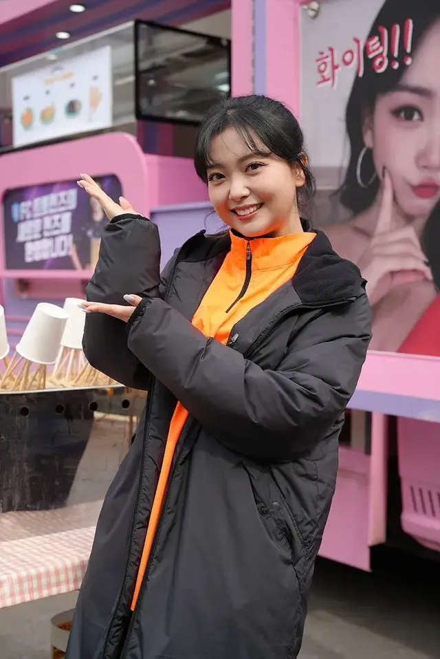 요요미님 만큼이나 핑크핑크한 푸드트럭 | mbong.kr 엠봉