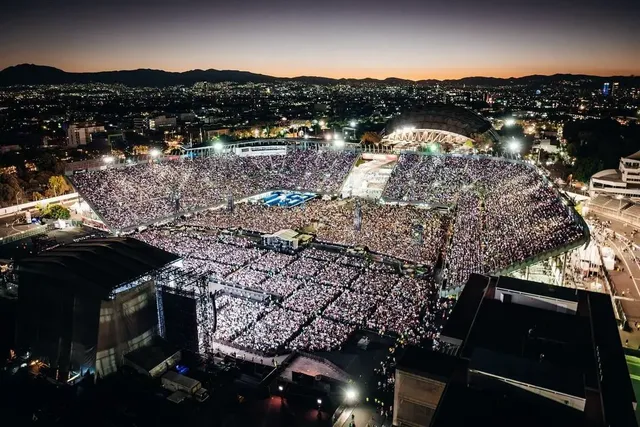 트와이스 멕시코 공연 스케일 .gif | mbong.kr 엠봉