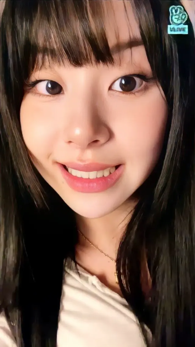 트와이스 채영과 다현 | mbong.kr 엠봉