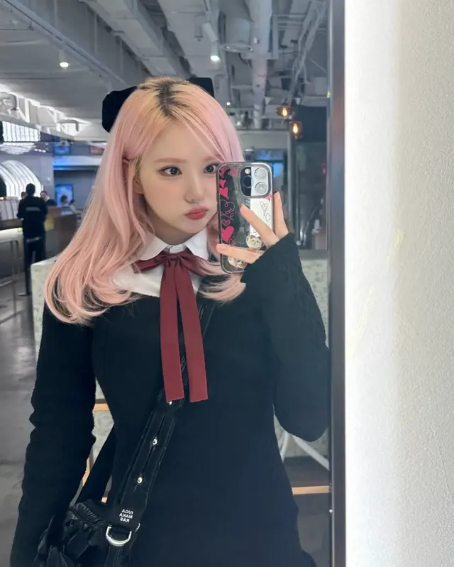 스파이패밀리 시사회에 아냐 포져 코스프레하고 간 비비지 은하 | mbong.kr 엠봉