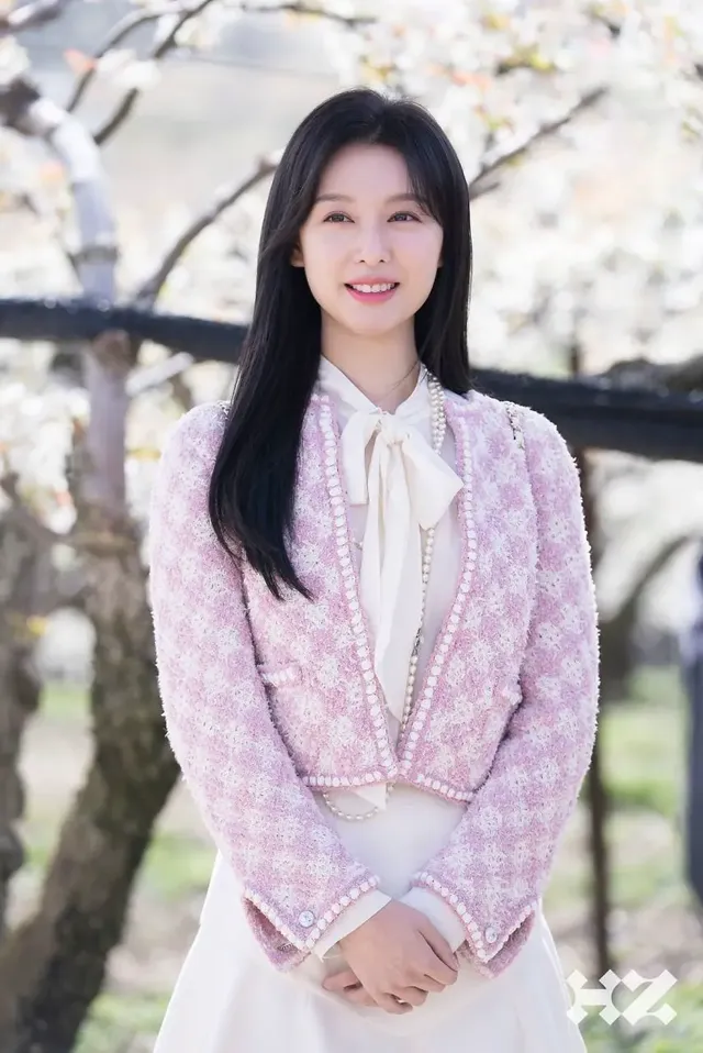 김지원 무물/ 봄의여왕 김지원 | mbong.kr 엠봉