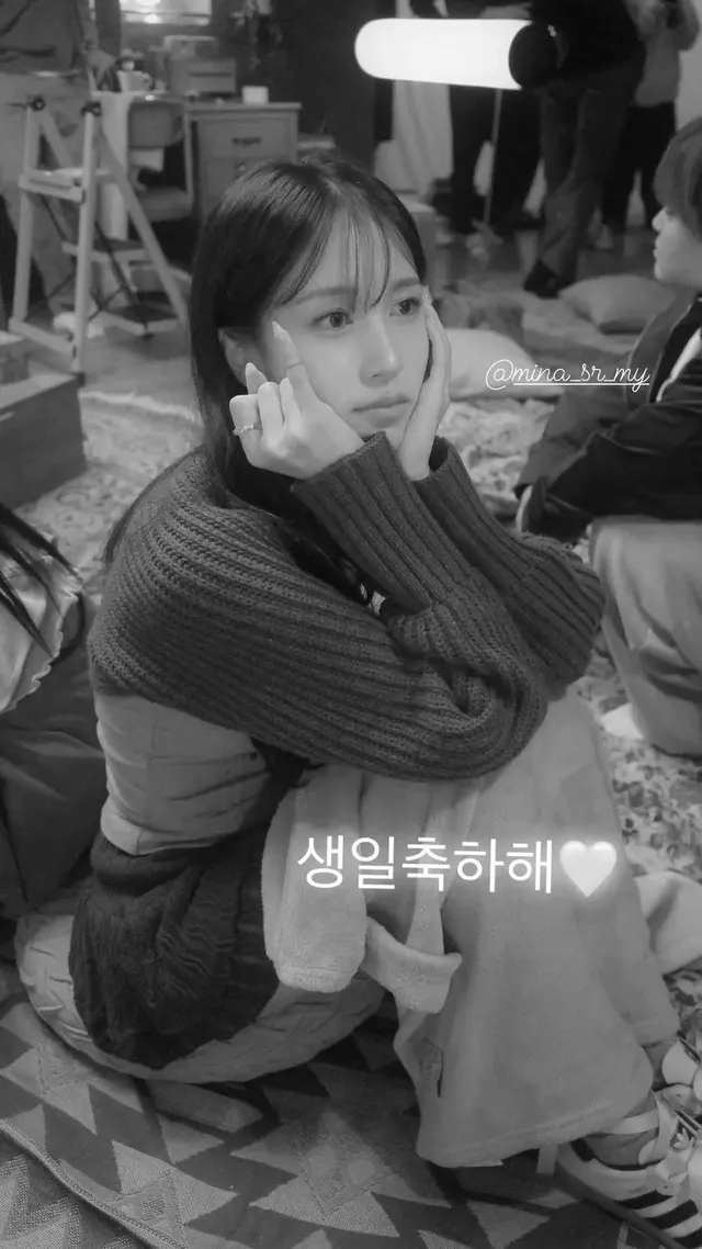 멤버들 우리미나 생일축하틋스타ㅎㅎ | mbong.kr 엠봉