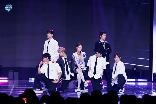 레드벨벳 웬디 엠카운트다운 현장포토 / 인기가요 피디노트 | mbong.kr 엠봉