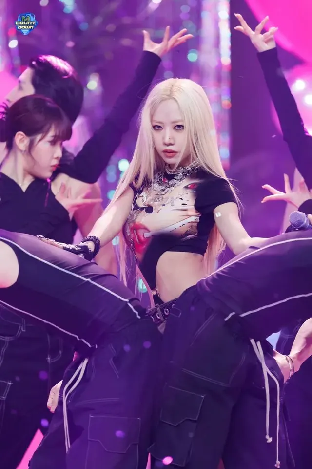 에이핑크 남주 엠카운트다운 현장포토 / 남주 인스타 | mbong.kr 엠봉