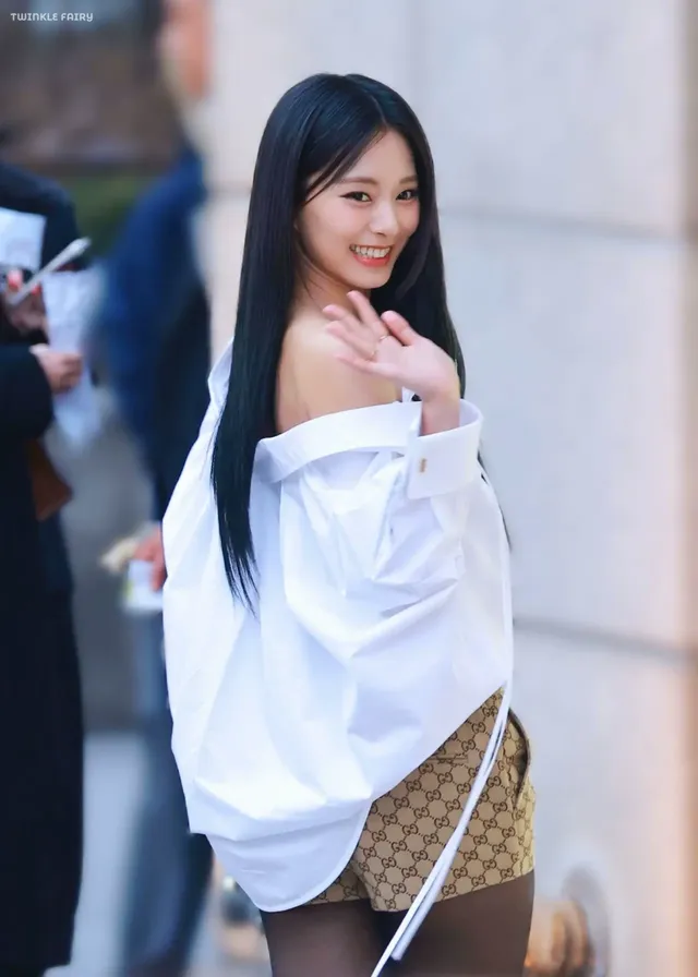 쯔위 (트와이스)_ 구찌 앙코라 팝업스토어 오픈 행사 | mbong.kr 엠봉