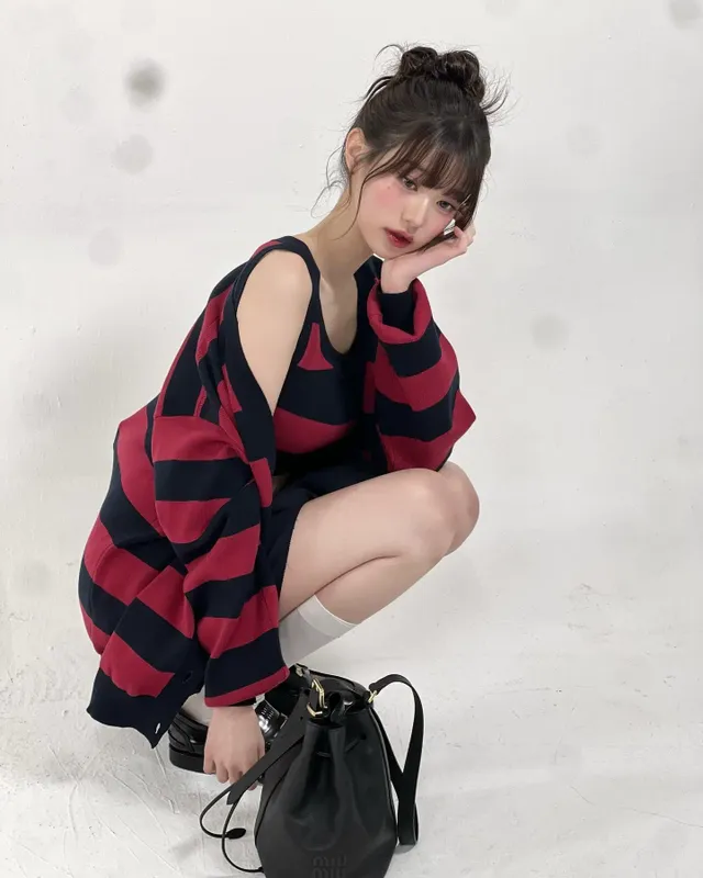 미우미우 옷 입은 장원영 인스타 | mbong.kr 엠봉