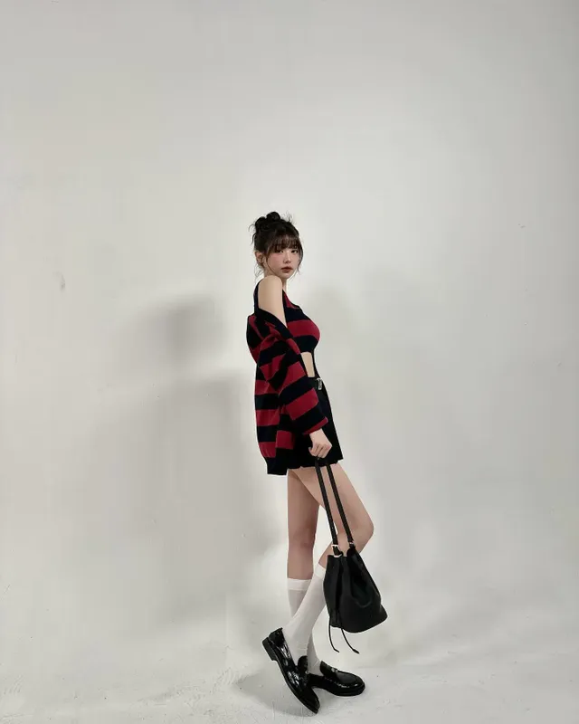 미우미우 옷 입은 장원영 인스타 | mbong.kr 엠봉