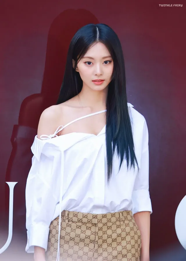 쯔위 (트와이스)_ 구찌 앙코라 팝업스토어 오픈 행사 | mbong.kr 엠봉