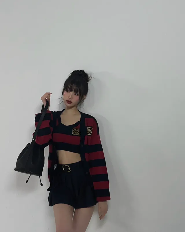 미우미우 옷 입은 장원영 인스타 | mbong.kr 엠봉