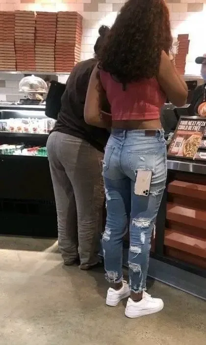 실오라기 하나로 버티다니 | mbong.kr 엠봉