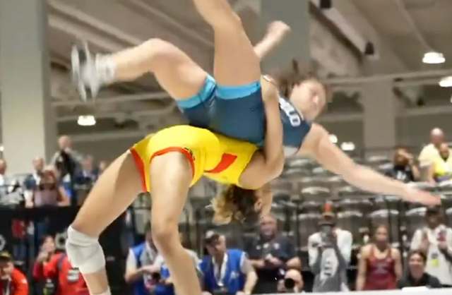 작년 이맘때쯤 나온 올림픽 레슬링 레전드 장면 | mbong.kr 엠봉