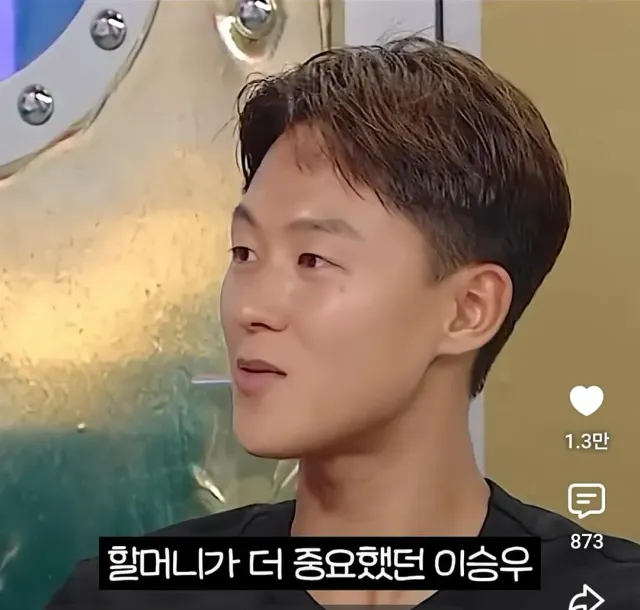 Screenshot_20260726_104137_YouTube.jpg