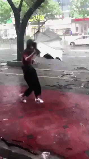AwAW1662261707_307889285.gif