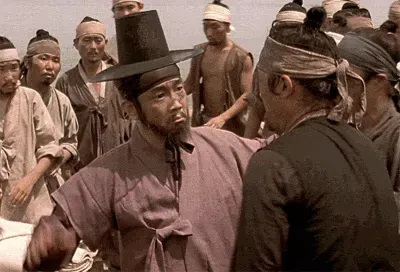시원하게 패기.gif