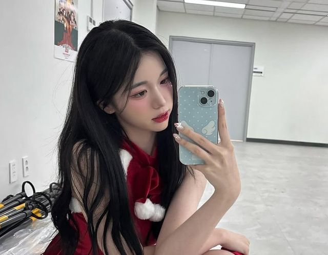 며칠전 전세계적으로 핫했던 의상 이미지