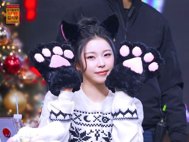 러블리한 흑고양이 변신, 엔믹스 규진 이미지