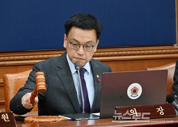 최상목 대통령권한대행 겸 국무총리권한대행 겸 경제부총리 [사진=기재부]