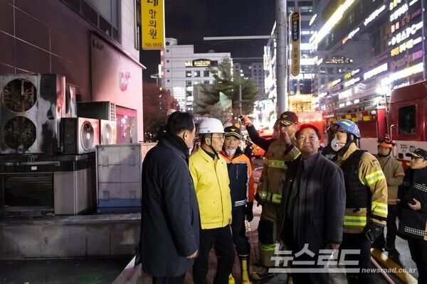 김동연 지사가 지난 3일 성남에서 발생한 화재현장을 점검하고 있다./사진=김동연 지사 페이스북