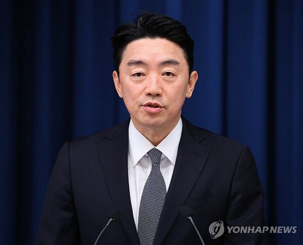 강훈식 비서실장