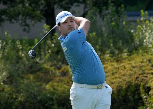 황중곤 1번홀 드라이버 티샷 (사진제공 KPGA)