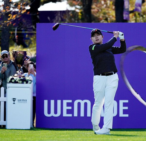 홍정민 1번홀 티샷 (사진 위믹스 챔피언십 조직위)&nbsp;