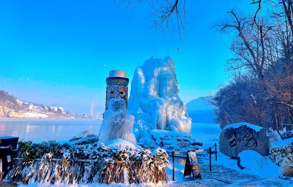 (풍경) 겨울 빙벽. 사진=남이섬