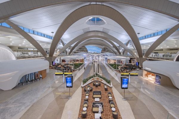 사진=아부다비 공항 면세점